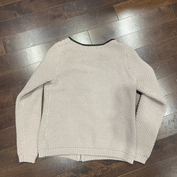 GUC teddy bear sweater - Picture 5 of 5